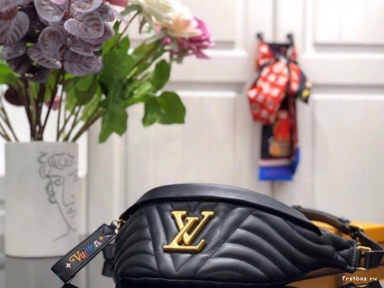 Frstbag ru VUITTON BUMBAG LOUIS NEW WAVE 0724